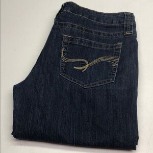 725 ORIGINALS BOOTCUT JEANS 13/32x32 ⭐️